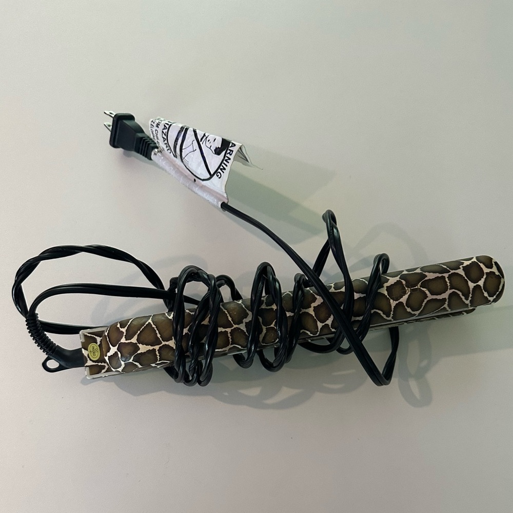 Fahrenheit Animal Print 1” Hair Straightener